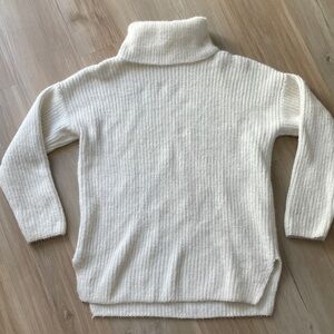 Abercrombie and fitch soft collection ribbed chunky turtleneck sweater